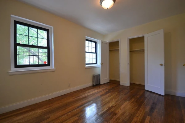 2 bedrooms apartment for rent in Kew Gardens - Queens, New York