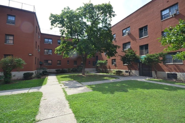 2 bedrooms apartment for rent in Kew Gardens - Queens, New York