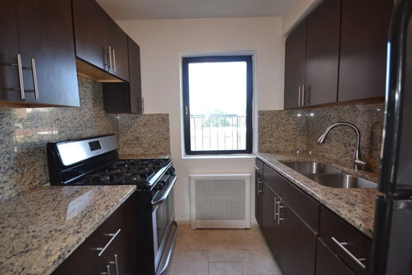 2 bedrooms apartment for rent in Kew Gardens - Queens, New York