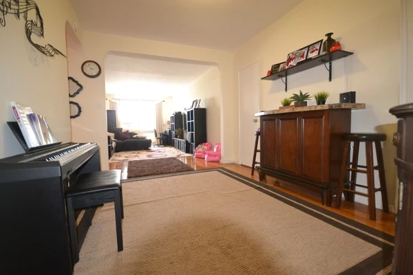 2 bedrooms apartment for rent in Forest Hills - Queens, New York