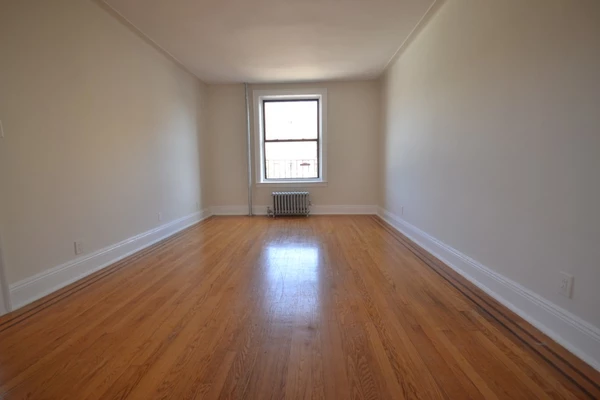 1 bedroom apartment for rent in Woodhaven - Queens, New York