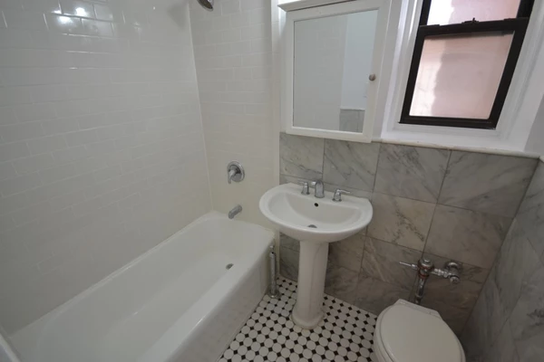 1 bedroom apartment for rent in Forest Hills - Queens, New York