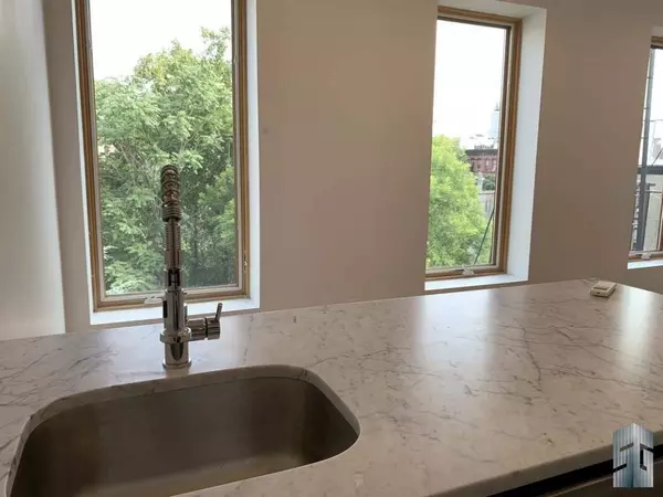 3 bedrooms apartment for rent in Carroll Gardens - Brooklyn, New York