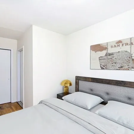 3 bedrooms apartment for rent in Midtown West - Manhattan, New York