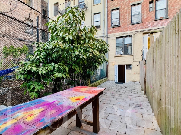 4 bedrooms apartment for rent in East Village - Manhattan, New York