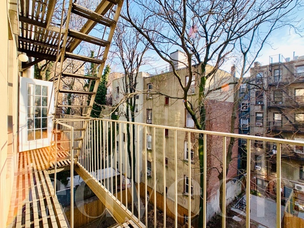 3 bedrooms apartment for rent in East Village - Manhattan, New York