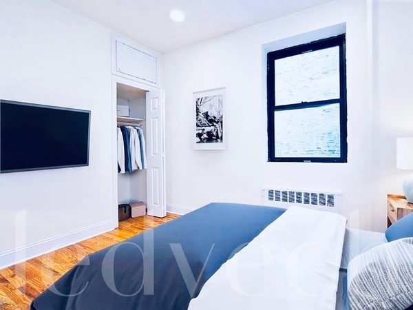 3 bedrooms apartment for rent in East Village - Manhattan, New York