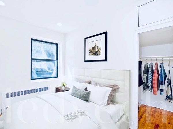 5 bedrooms apartment for rent in East Village - Manhattan, New York