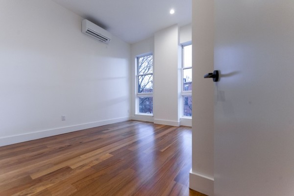 2 bedrooms apartment for rent in Greenpoint - Brooklyn, New York