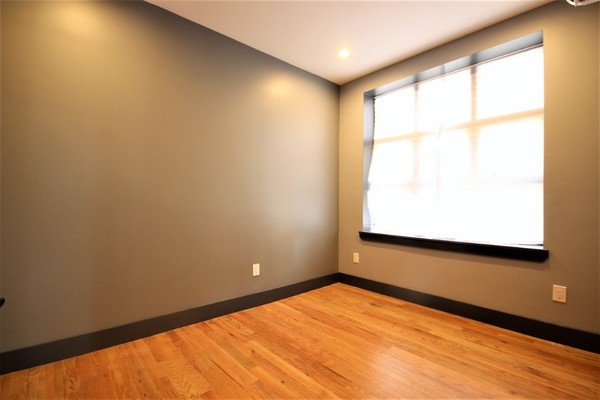 3 bedrooms apartment for rent in Brownsville - Brooklyn, New York