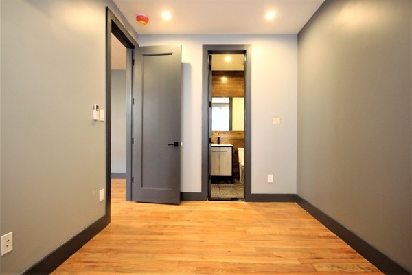 3 bedrooms apartment for rent in Brownsville - Brooklyn, New York