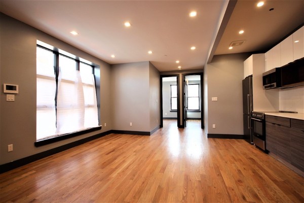 3 bedrooms apartment for rent in Brownsville - Brooklyn, New York