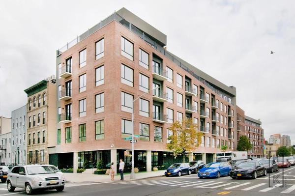 3 bedrooms apartment for rent in Greenpoint - Brooklyn, New York