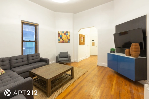 Coliving in East Village - Manhattan, New York