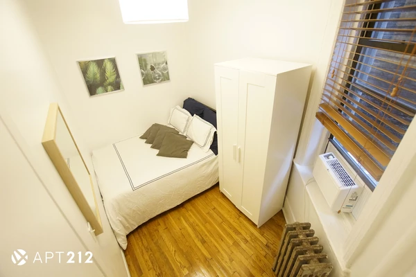 3 bedrooms apartment for rent in East Village - Manhattan, New York