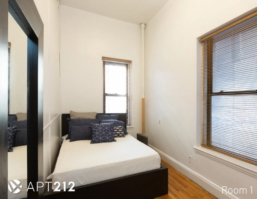 5 bedrooms apartment for rent in East Village - Manhattan, New York