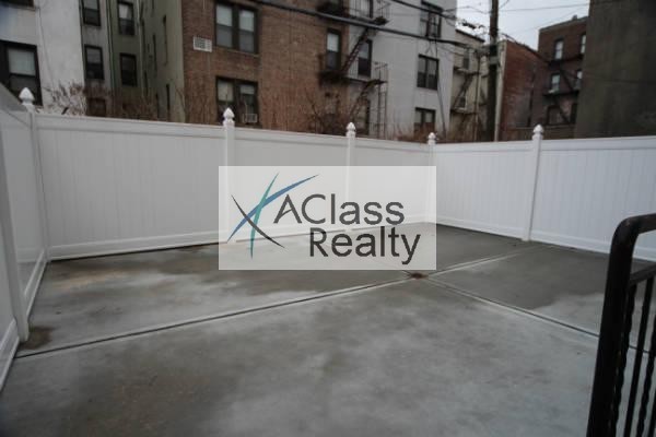 2 bedrooms apartment for rent in Astoria - Queens, New York