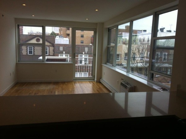 2 bedrooms apartment for rent in Astoria - Queens, New York