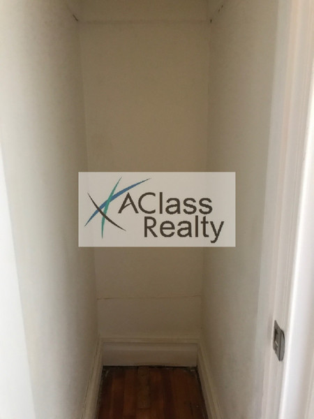 3 bedrooms apartment for rent in Astoria - Queens, New York