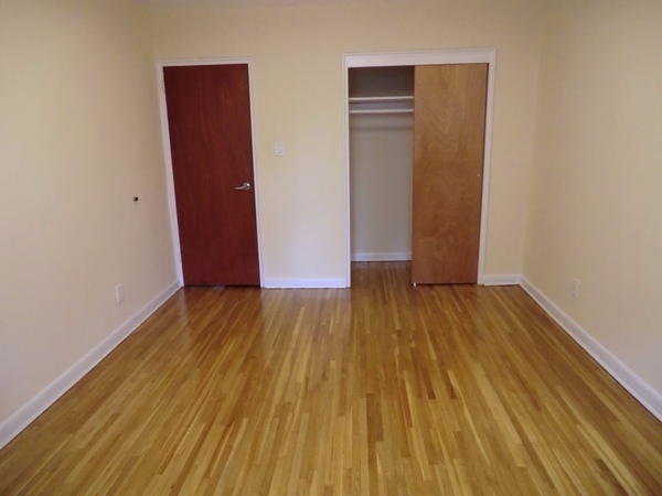 2 bedrooms apartment for rent in Astoria - Queens, New York