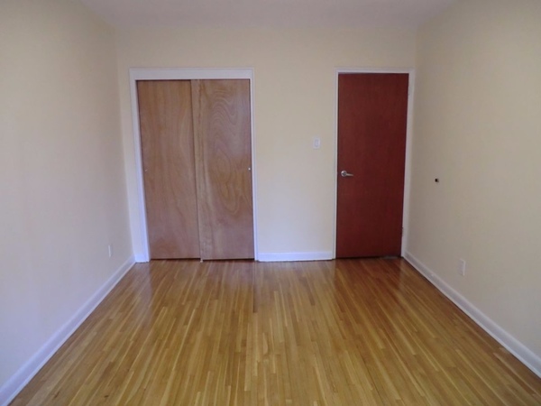 2 bedrooms apartment for rent in Astoria - Queens, New York