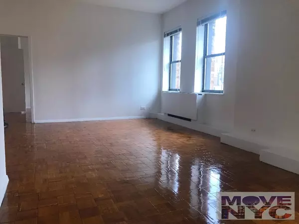 4 bedrooms apartment for rent in Midtown West - Manhattan, New York