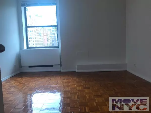 4 bedrooms apartment for rent in Midtown West - Manhattan, New York