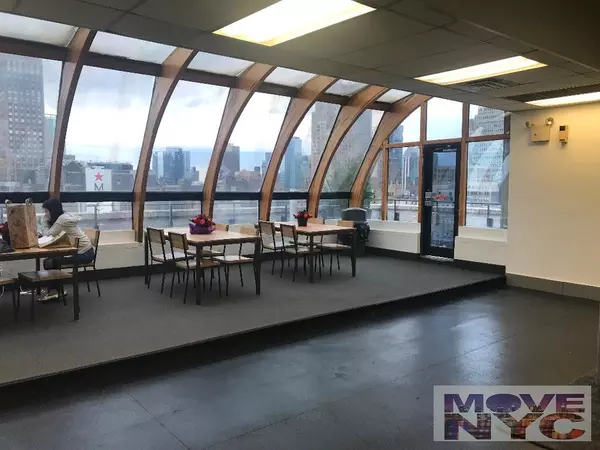 4 bedrooms apartment for rent in Midtown West - Manhattan, New York