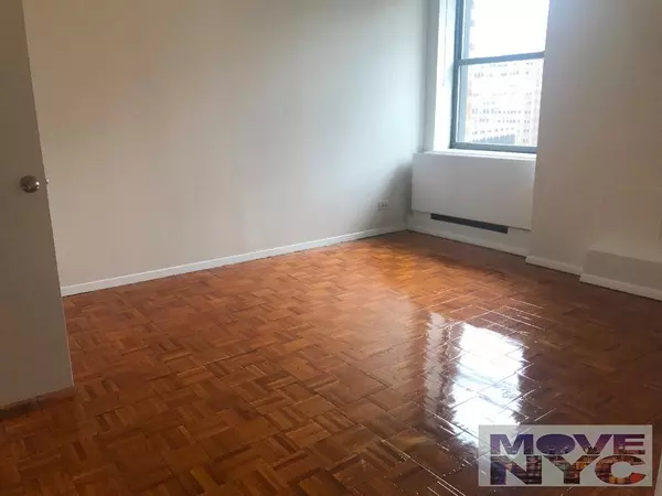 4 bedrooms apartment for rent in Midtown West - Manhattan, New York
