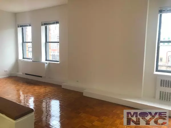 4 bedrooms apartment for rent in Midtown West - Manhattan, New York