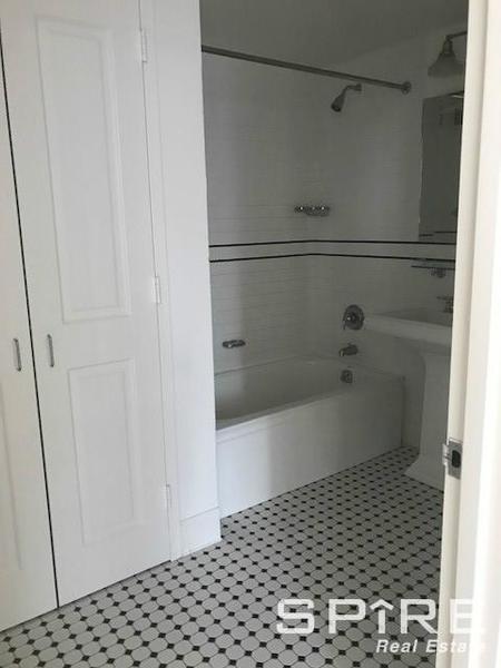 2 bedrooms apartment for rent in Midtown West - Manhattan, New York