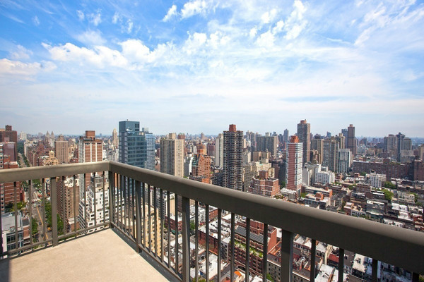 3 bedrooms apartment for rent in Upper East Side - Manhattan, New York