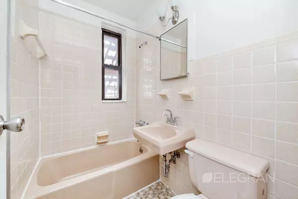 3 bedrooms apartment for rent in Upper East Side - Manhattan, New York