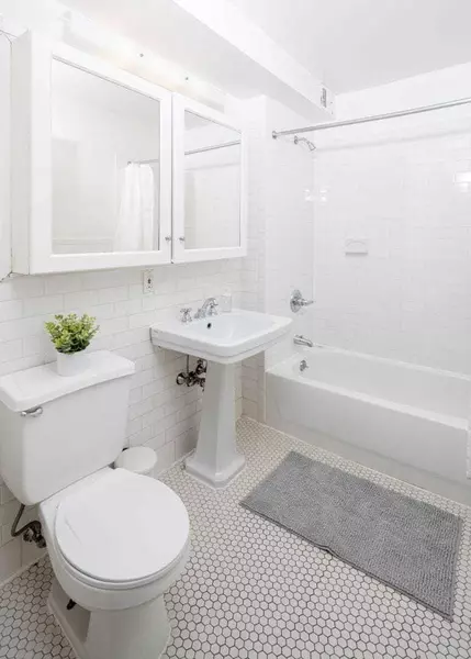 Coliving in East Village - Manhattan, New York