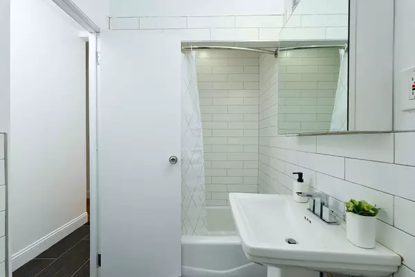 Coliving in Unknown - Unknown, Unknown