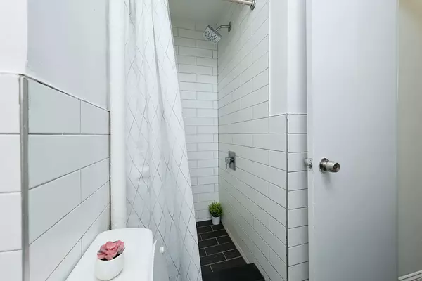 Coliving in Unknown - Unknown, Unknown