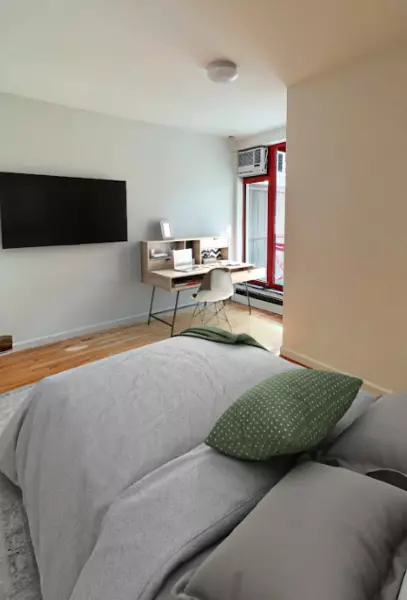 Coliving in East Village - Manhattan, New York