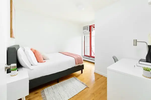 Coliving in East Village - Manhattan, New York