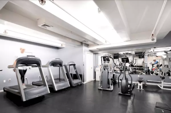 Coliving in East Village - Manhattan, New York