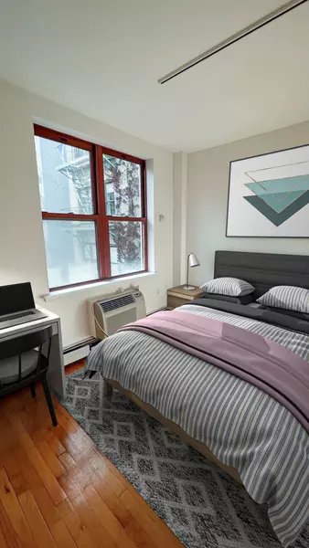 Coliving in East Village - Manhattan, New York