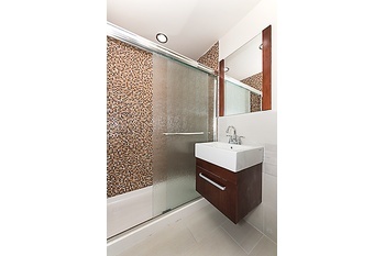 3 bedrooms apartment for rent in Harlem - Manhattan, New York