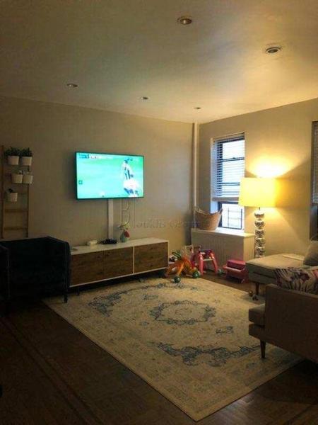 2 bedrooms apartment for rent in Astoria - Queens, New York