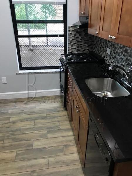 2 bedrooms apartment for rent in Astoria - Queens, New York