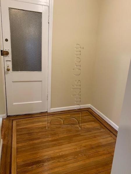 2 bedrooms apartment for rent in Astoria - Queens, New York