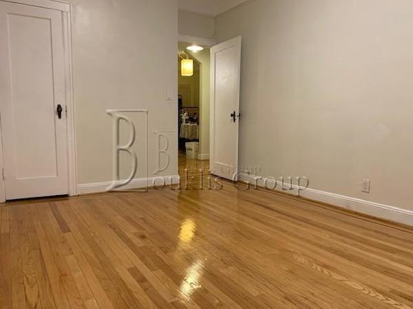 2 bedrooms apartment for rent in Astoria - Queens, New York