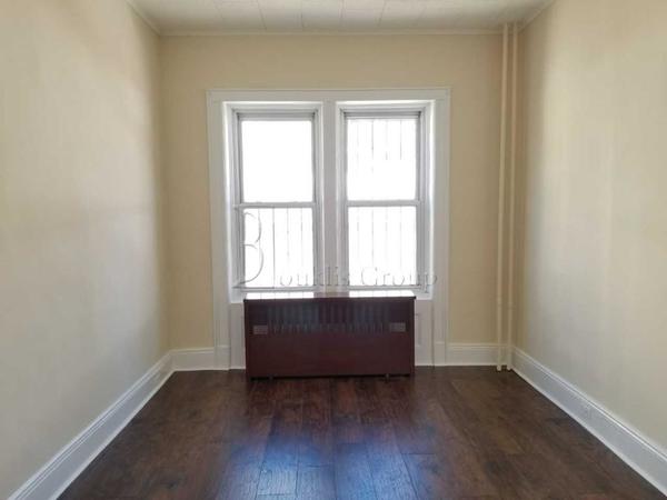 2 bedrooms apartment for rent in Astoria - Queens, New York