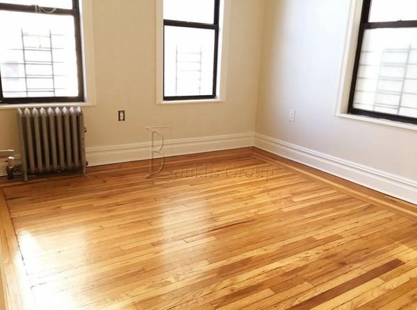 2 bedrooms apartment for rent in Astoria - Queens, New York