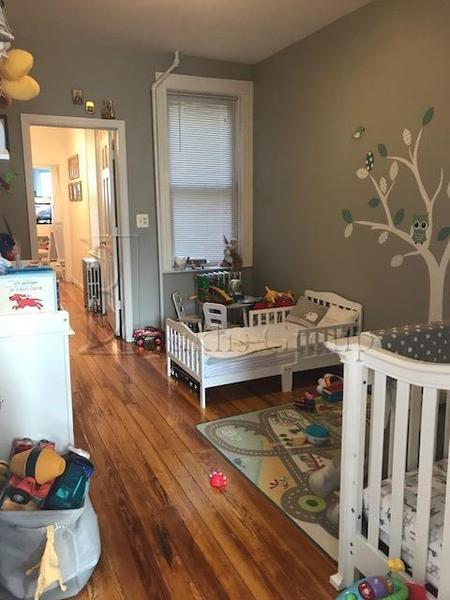 2 bedrooms apartment for rent in Astoria - Queens, New York