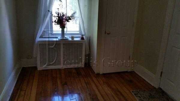 3 bedrooms apartment for rent in Astoria - Queens, New York