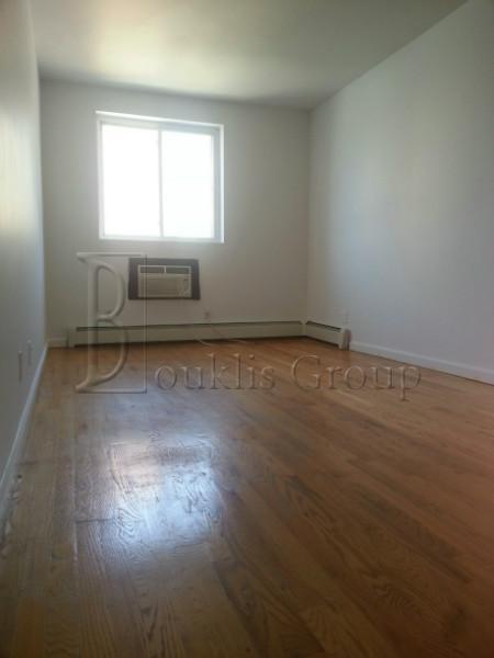 2 bedrooms apartment for rent in LIC - Queens, New York